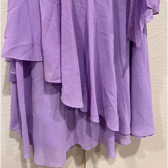 Dress - Picture 4 of 7